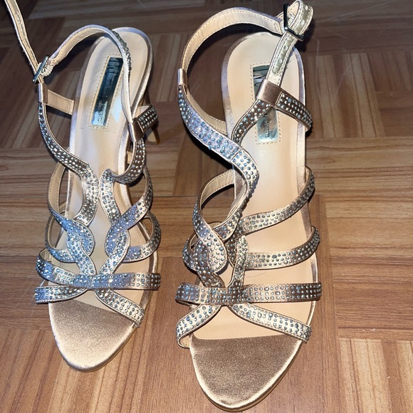INC International Concepts Heels Size 9.5 - Picture 1 of 6